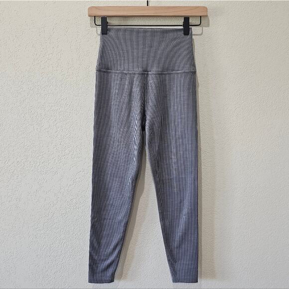 Beyond Yoga Pants - Beyond Yoga Grey Ribbed Legging Sz Small